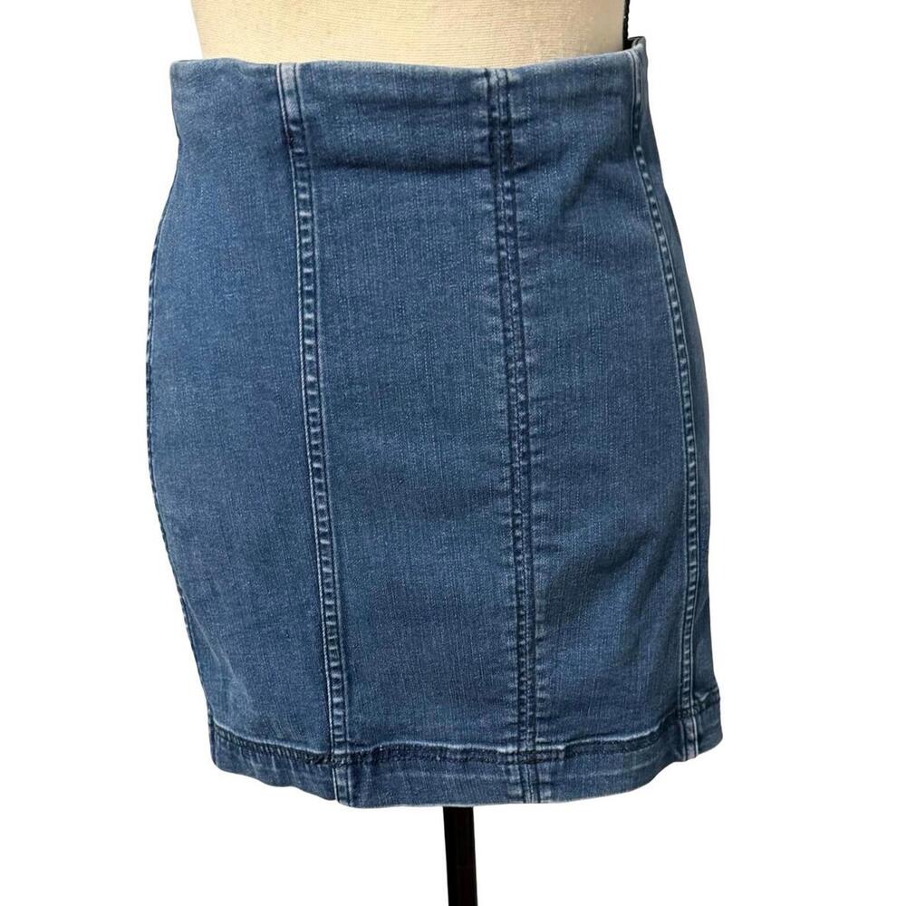 Free People Blue Denim Mini Skirt Size 8